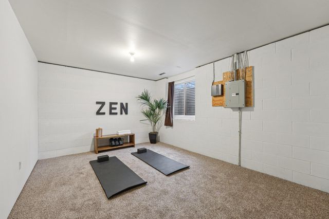 1213 Clarence Street, Saint Paul, MN 55106