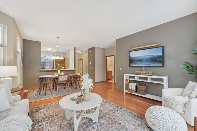 1213 Clarence Street, Saint Paul, MN 55106