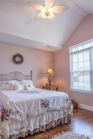 631 Kingsbury Court, Clarksville, IN 47129
