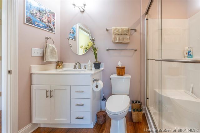 631 Kingsbury Court, Clarksville, IN 47129