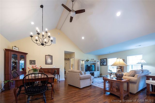 631 Kingsbury Court, Clarksville, IN 47129