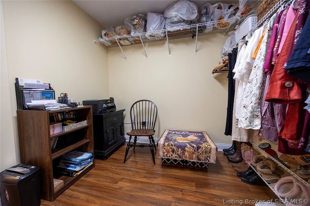 631 Kingsbury Court, Clarksville, IN 47129
