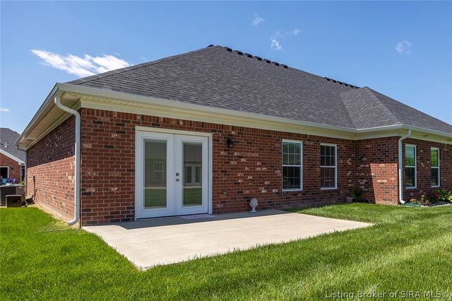 631 Kingsbury Court, Clarksville, IN 47129