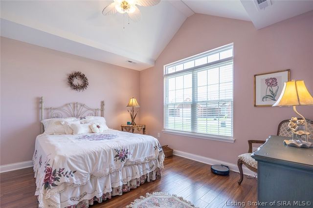 631 Kingsbury Court, Clarksville, IN 47129