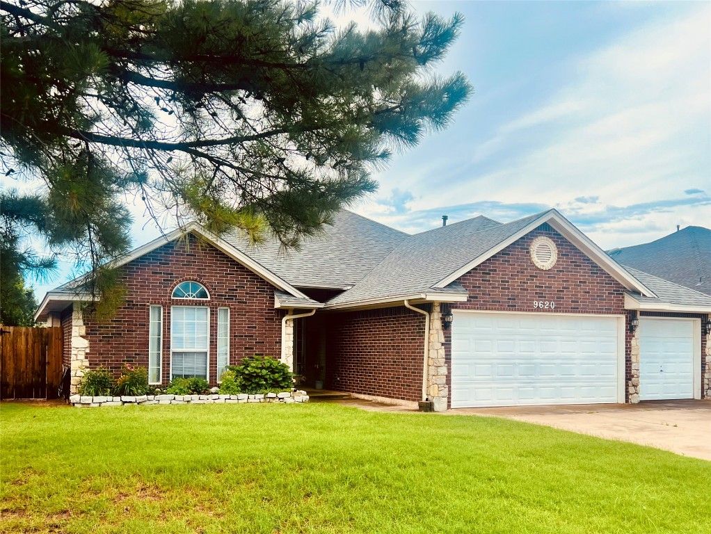 9620 Gold Field Place, Oklahoma City, OK 73128