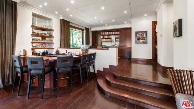 13947 Durham Road, Beverly Hills, CA 90210