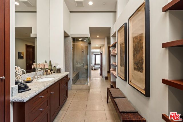 13947 Durham Road, Beverly Hills, CA 90210