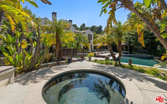 13947 Durham Road, Beverly Hills, CA 90210