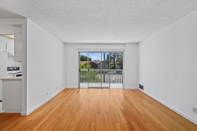 1083 Reed Avenue D, Sunnyvale, CA 94086
