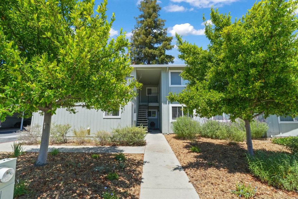 1083 Reed Avenue D, Sunnyvale, CA 94086