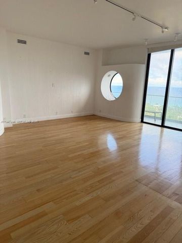 19707 Turnberry Way TS-4, Aventura, FL 33180