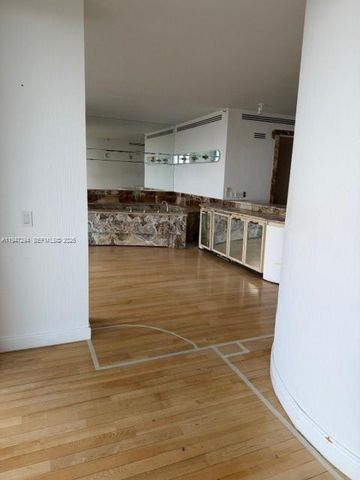 19707 Turnberry Way TS-4, Aventura, FL 33180