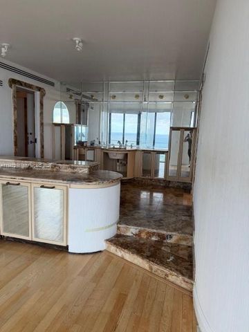 19707 Turnberry Way TS-4, Aventura, FL 33180