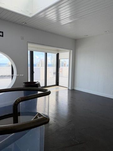 19707 Turnberry Way TS-4, Aventura, FL 33180