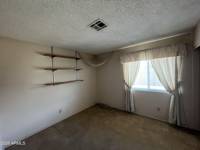 7957 W GLENROSA Avenue W, Phoenix, AZ 85033