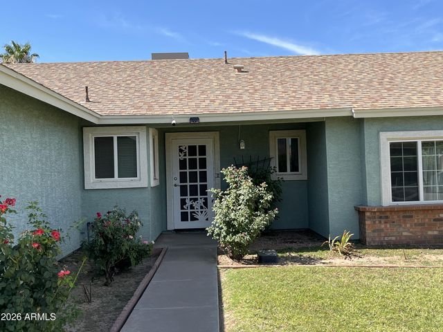 7957 W GLENROSA Avenue W, Phoenix, AZ 85033