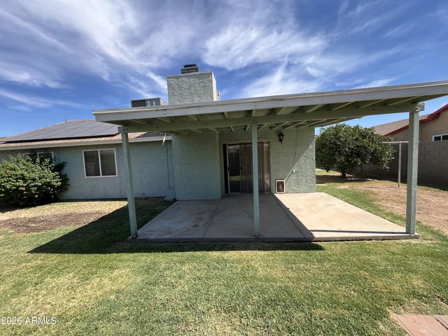 7957 W GLENROSA Avenue W, Phoenix, AZ 85033