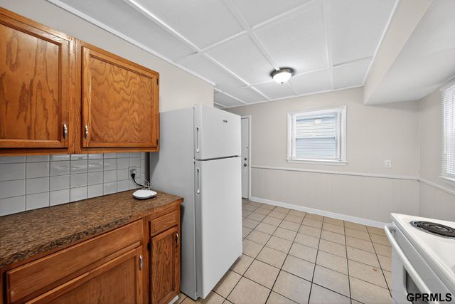 4237 Curtis Avenue, Omaha, NE 68111