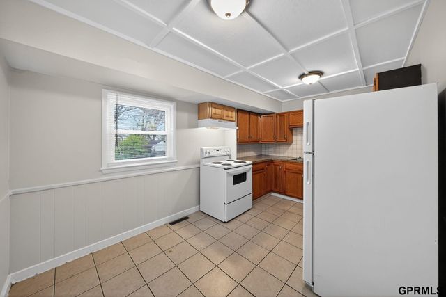 4237 Curtis Avenue, Omaha, NE 68111