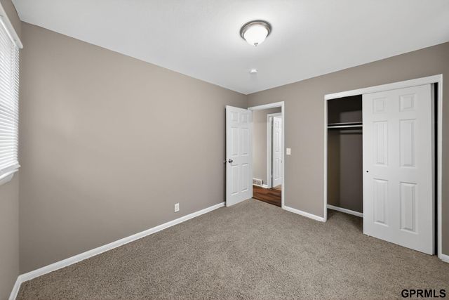 4237 Curtis Avenue, Omaha, NE 68111