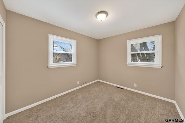 4237 Curtis Avenue, Omaha, NE 68111