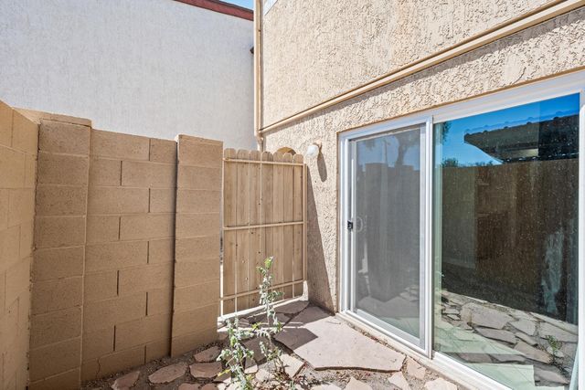 1455 N Alma School Road 11, Mesa, AZ 85201