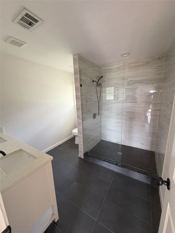 1719 Boot Hill Rd, Granbury, TX 76049