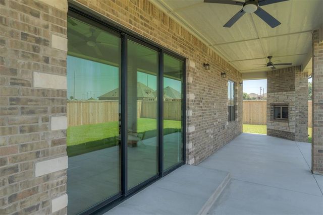 19325 S Country Drive, Edmond, OK 73012