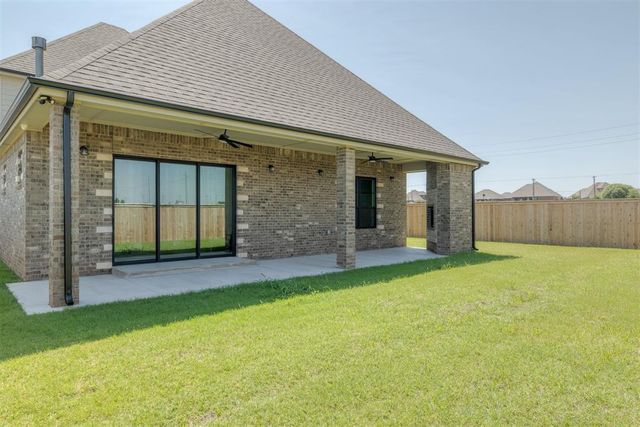 19325 S Country Drive, Edmond, OK 73012