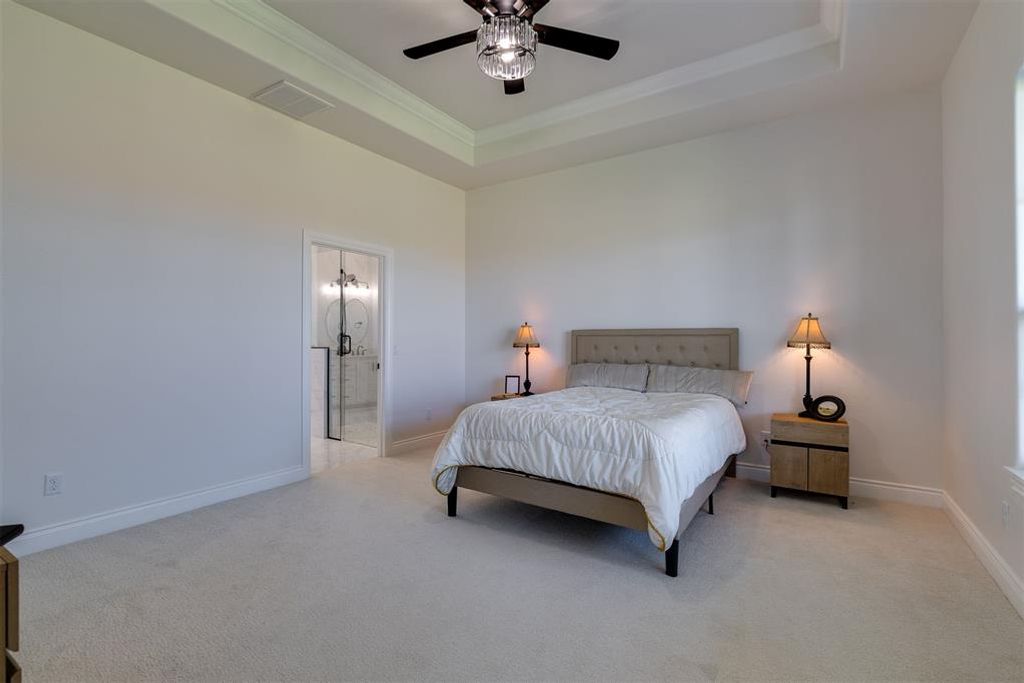 Image 32 of property listing at 19325 S Country Drive, Edmond, OK 73012