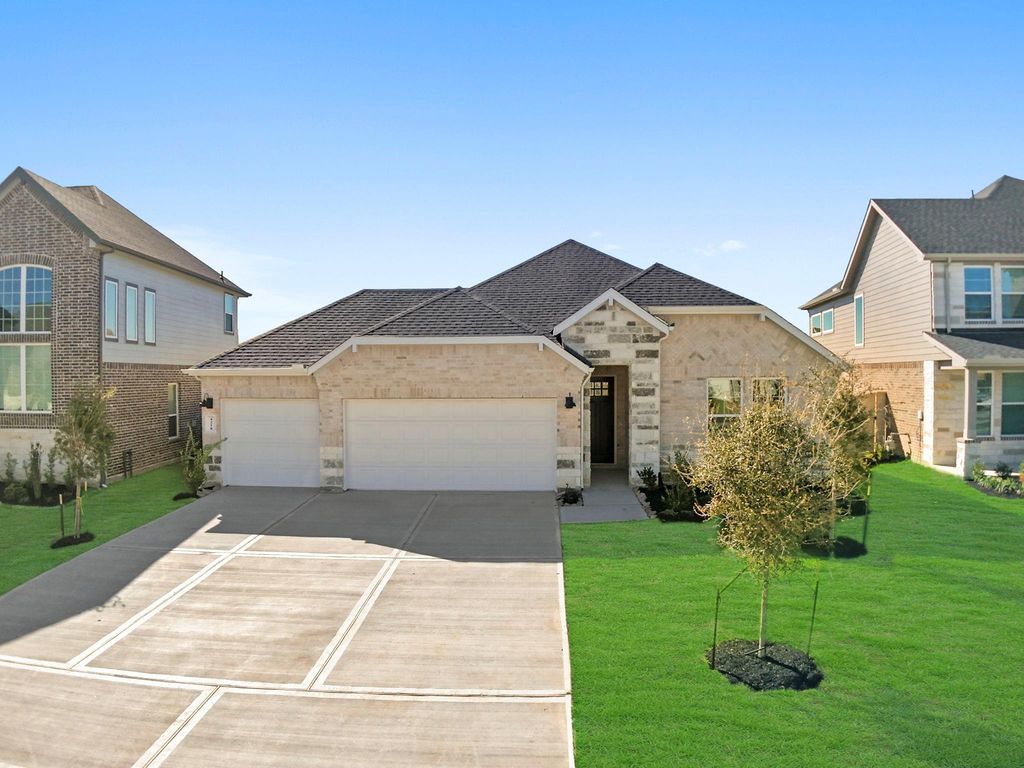 3327 Summercrisp Hollow Lane, Pearland, TX 77581