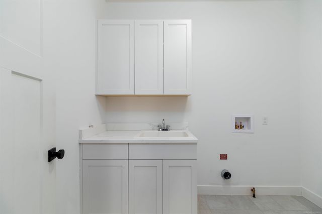 7583 Brunswick Drive 52, Washington, MI 48095