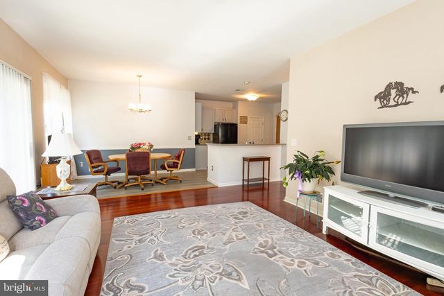 39 MISSION WAY, Barnegat, NJ 08005