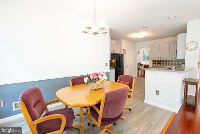 39 MISSION WAY, Barnegat, NJ 08005