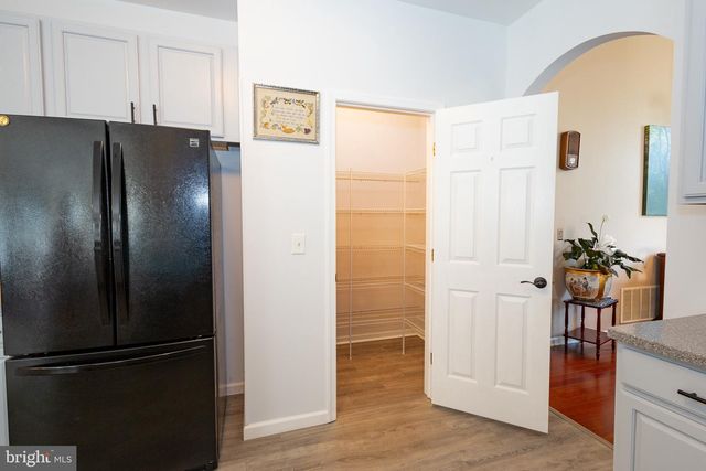 39 MISSION WAY, Barnegat, NJ 08005