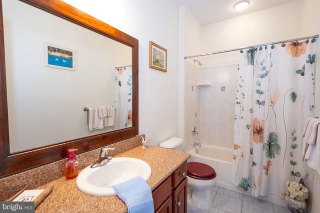 39 MISSION WAY, Barnegat, NJ 08005