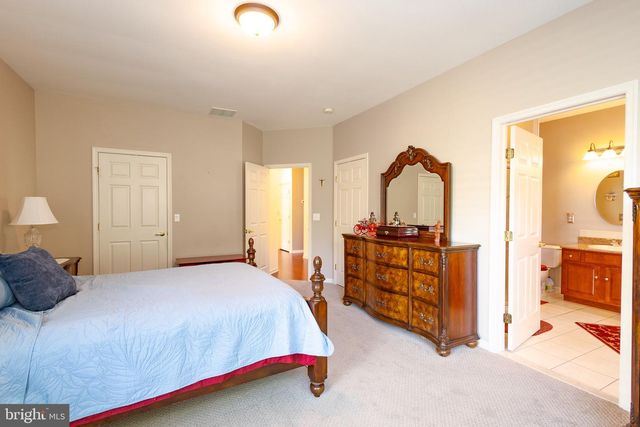39 MISSION WAY, Barnegat, NJ 08005