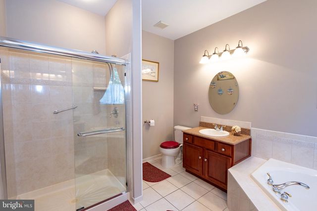 39 MISSION WAY, Barnegat, NJ 08005