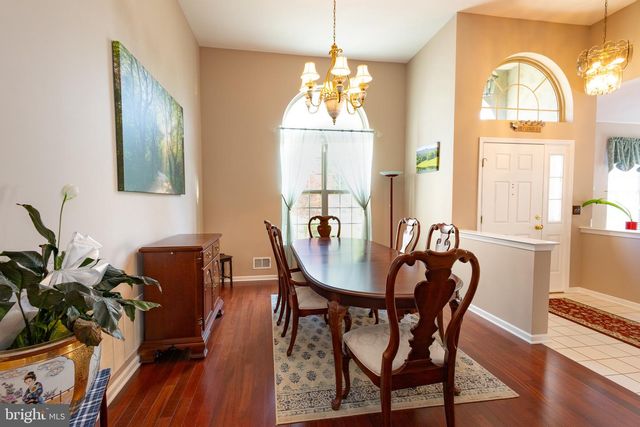 39 MISSION WAY, Barnegat, NJ 08005