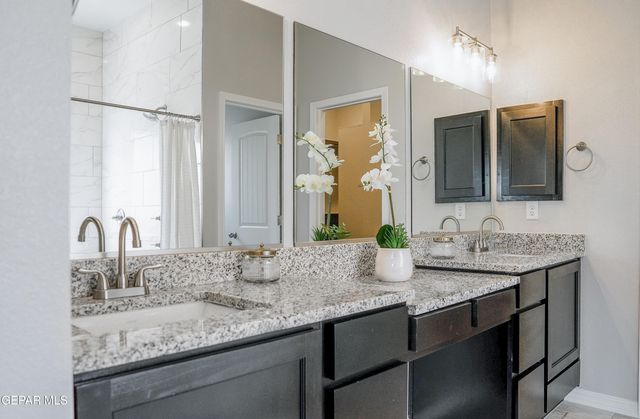 3853 Surmise Street, El Paso, TX 79938