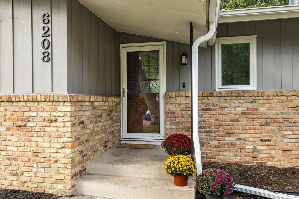 6208 81st Avenue N, Brooklyn Park, MN 55443 — photo 4