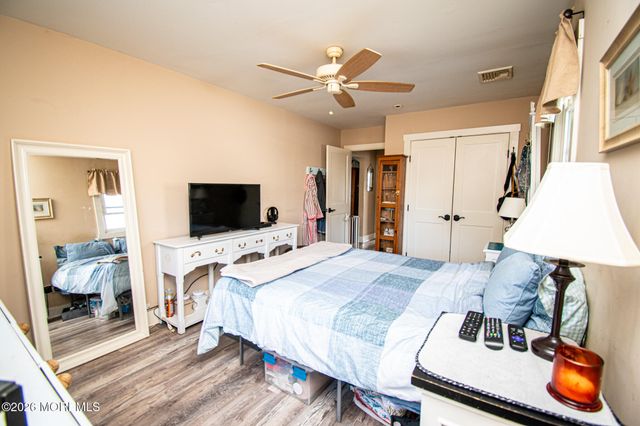 61 River Drive, Toms River, NJ 08753