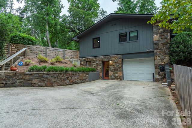 53 Vanderbilt Terrace, Asheville, NC 28806