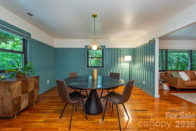 53 Vanderbilt Terrace, Asheville, NC 28806