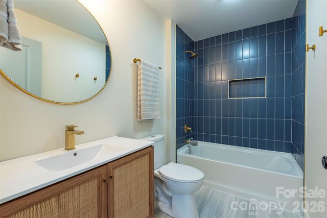 53 Vanderbilt Terrace, Asheville, NC 28806