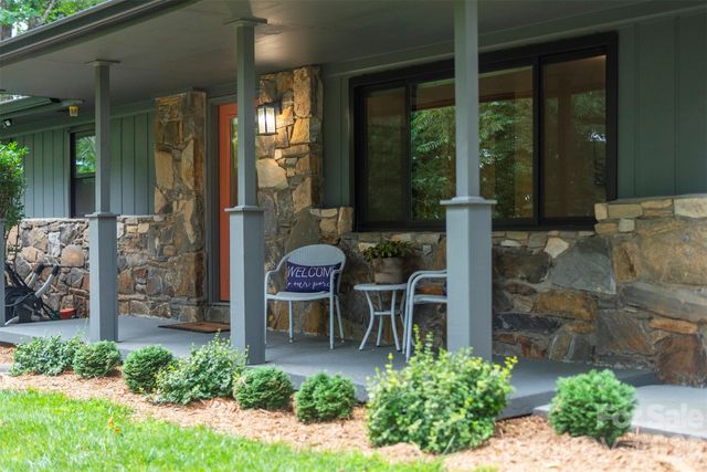53 Vanderbilt Terrace, Asheville, NC 28806