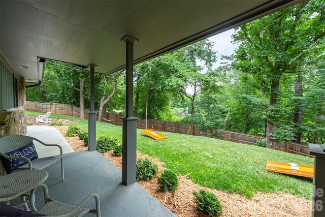 53 Vanderbilt Terrace, Asheville, NC 28806