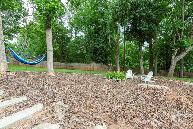 53 Vanderbilt Terrace, Asheville, NC 28806