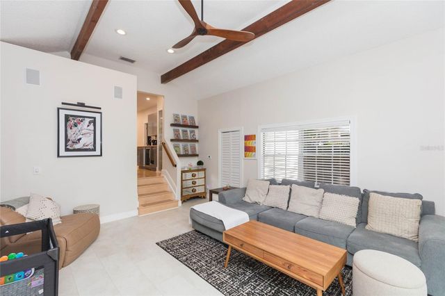 3114 W HAWTHORNE ROAD, Tampa, FL 33611
