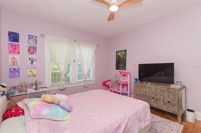 3114 W HAWTHORNE ROAD, Tampa, FL 33611